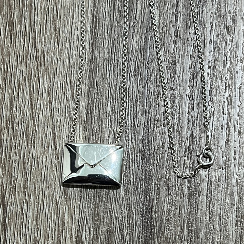 Tiffany‎ & Co. sweet nothings envelope necklace - Picture 2 of 10
